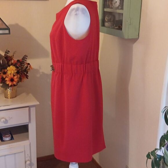 Calvin Klein Red Dress With Hardware. - Picture 5 of 9
